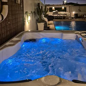 O Canto Da Parra - Hot Jacuzzi - Swimming Pool - Wifi - By Bedzy Gale (Albufeira)
